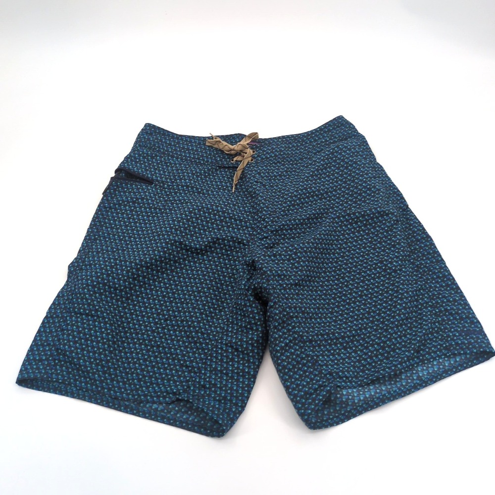 Patagonia Wavefarer Board Shorts Men Size 32x10 Blue Geometric Bathing Suit Surf